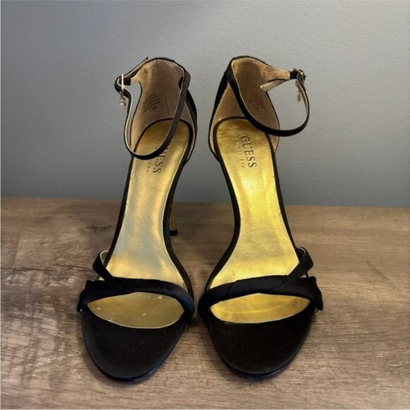 Guess Black And Gold Stiletto Heels Size 7.5M - Picture 2 of 11